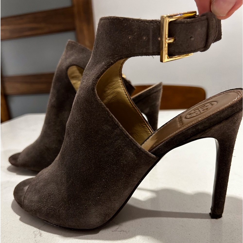 Tory Burch high heel